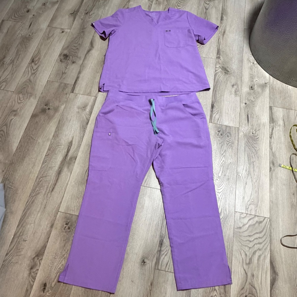 FIGS "Lilac Dawn" Lmtd Ed Scrub Set Catarina Top Kade Pants XXL Petite Nurse